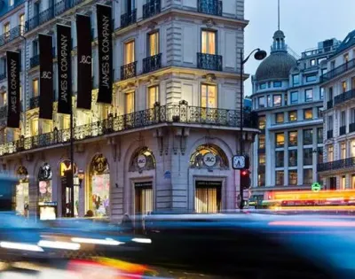 53 Haussmann